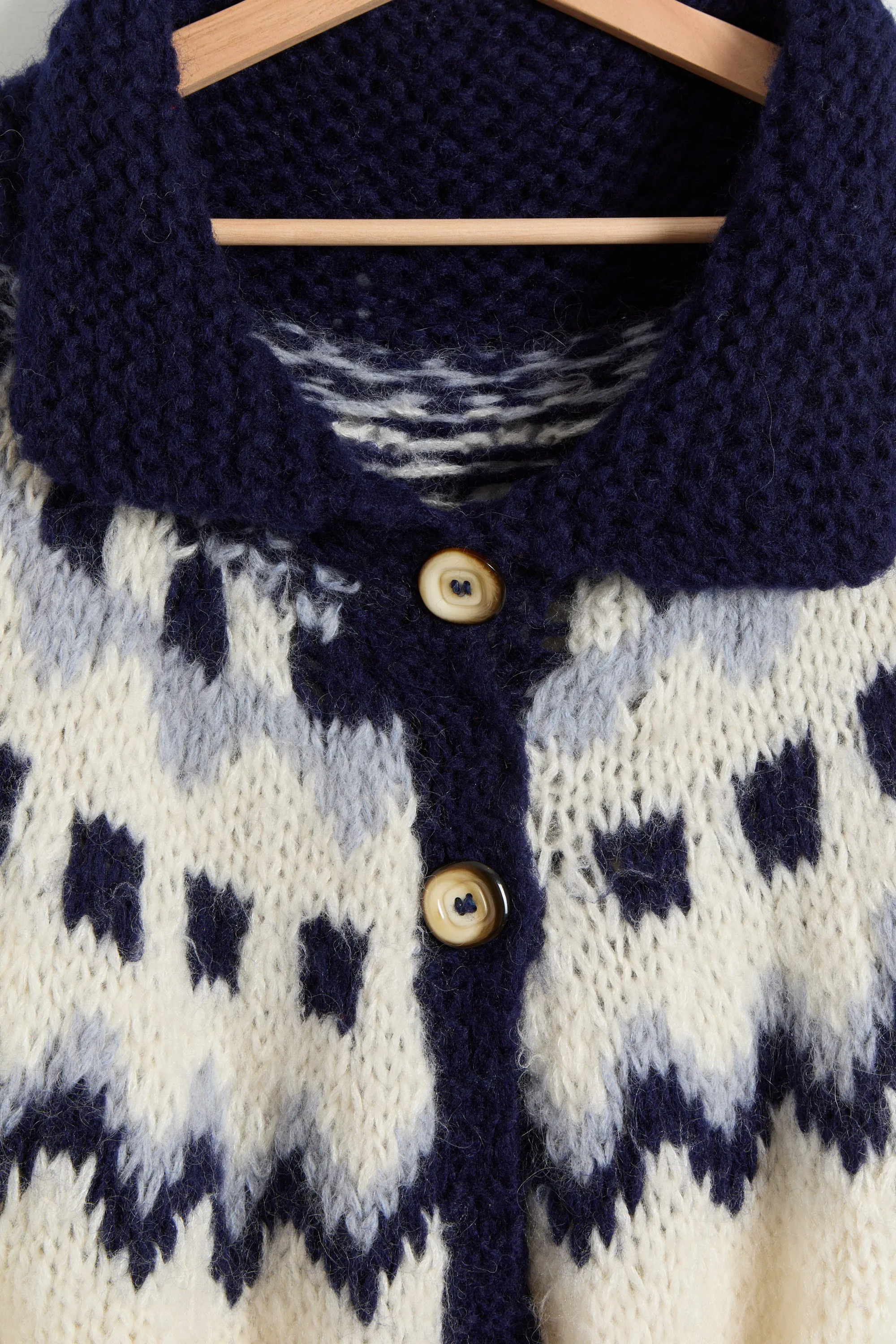 70s Cream Navy Chunky Nordic Cardigan M